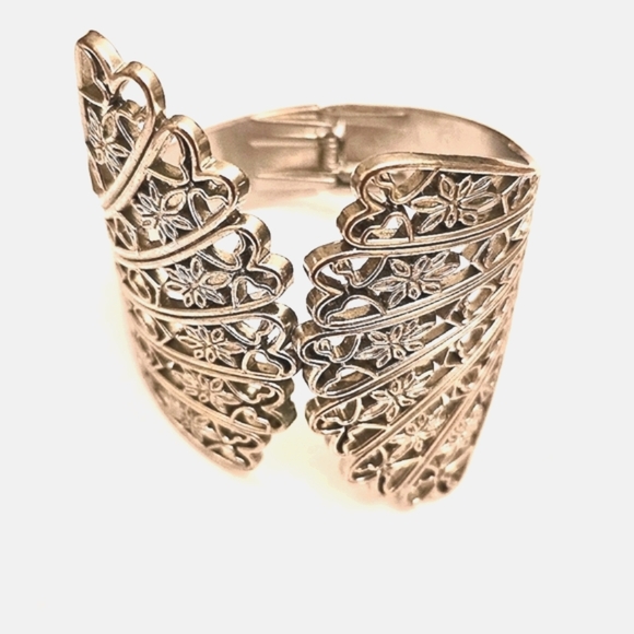 Fashion Jewelry Jewelry - Silvertone Boho Cuff Spring Hinged Bracelet